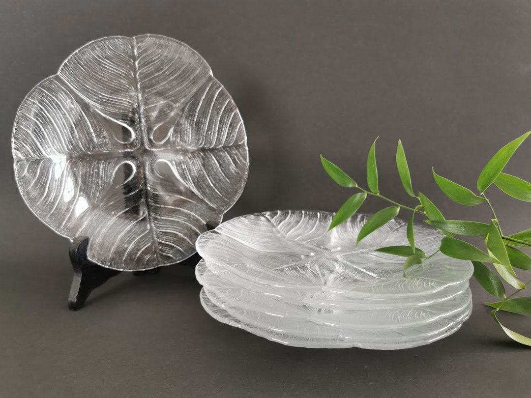 Set of 6 Vintage Clear Glass Plates. Made by Kosta Boda, Designed by