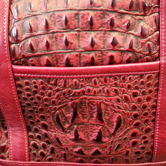 Elegant Embossed Leather Shoulder Bag in Rich Bur… - image 2