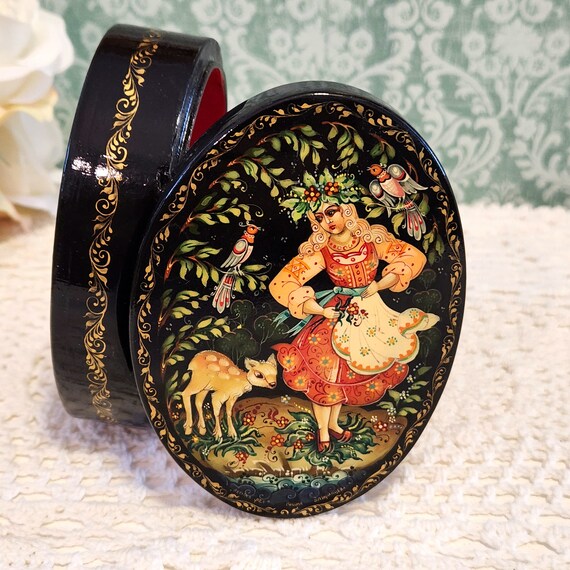 Folk art handpainted box vintage vanity / dresser… - image 4