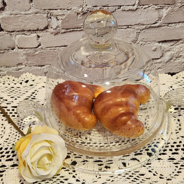 Cloche à pâtisserie vintage avec dôme en verre recouvert de roi du feu