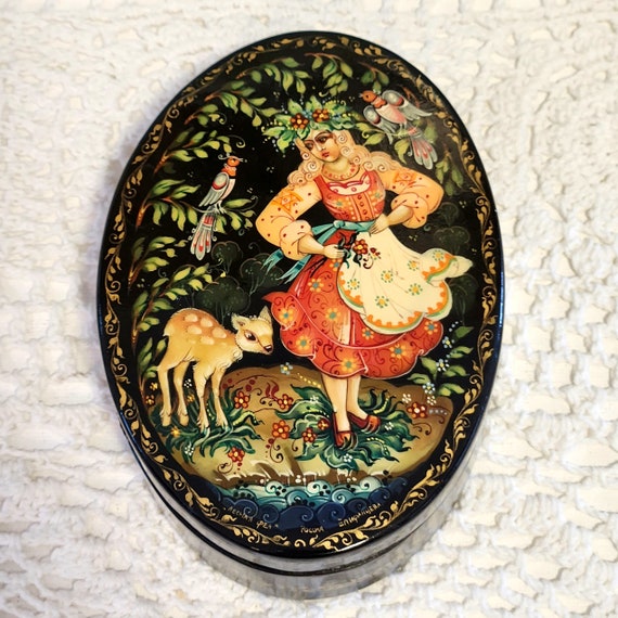 Folk art handpainted box vintage vanity / dresser… - image 1