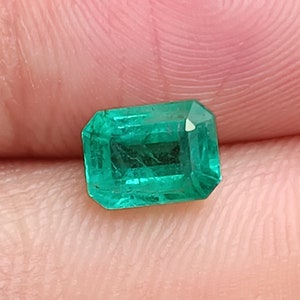Natural Emerald Zambian 5x7x4mm Octagon Faceted Loose Good Quality 1.10 Cts Ring Size Octagon Shape Emerald For Jewelry