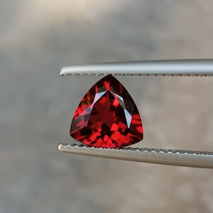 Natural Red Garnet: 7x7mm Trillion Cut, January Birthstone