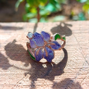 Antique Enamel Iris Moissanite Ring: 925 Sterling Silver Rose Gold