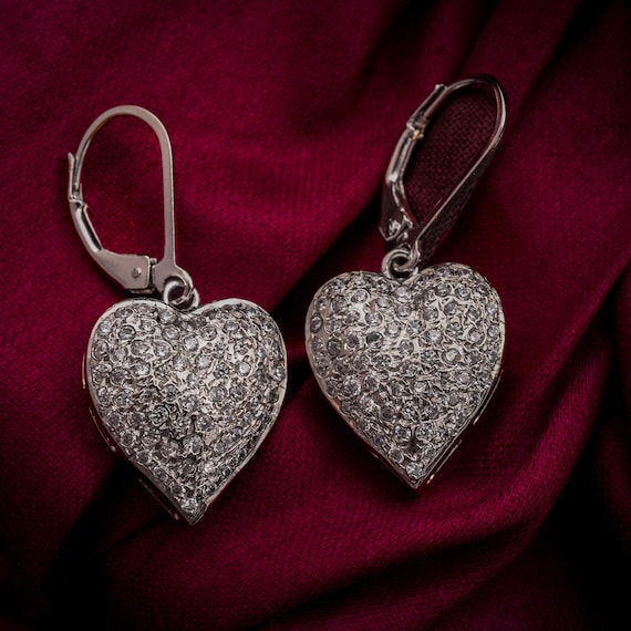 Cubic Zirconia Heart Earrings: 925 Sterling Silver Leverback
