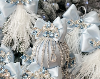 Ornamenti natalizi con strass in velluto blu 3,15", decorazioni natalizie con strass in velluto blu, palline di Natale blu, decorazioni blu per l'albero domestico