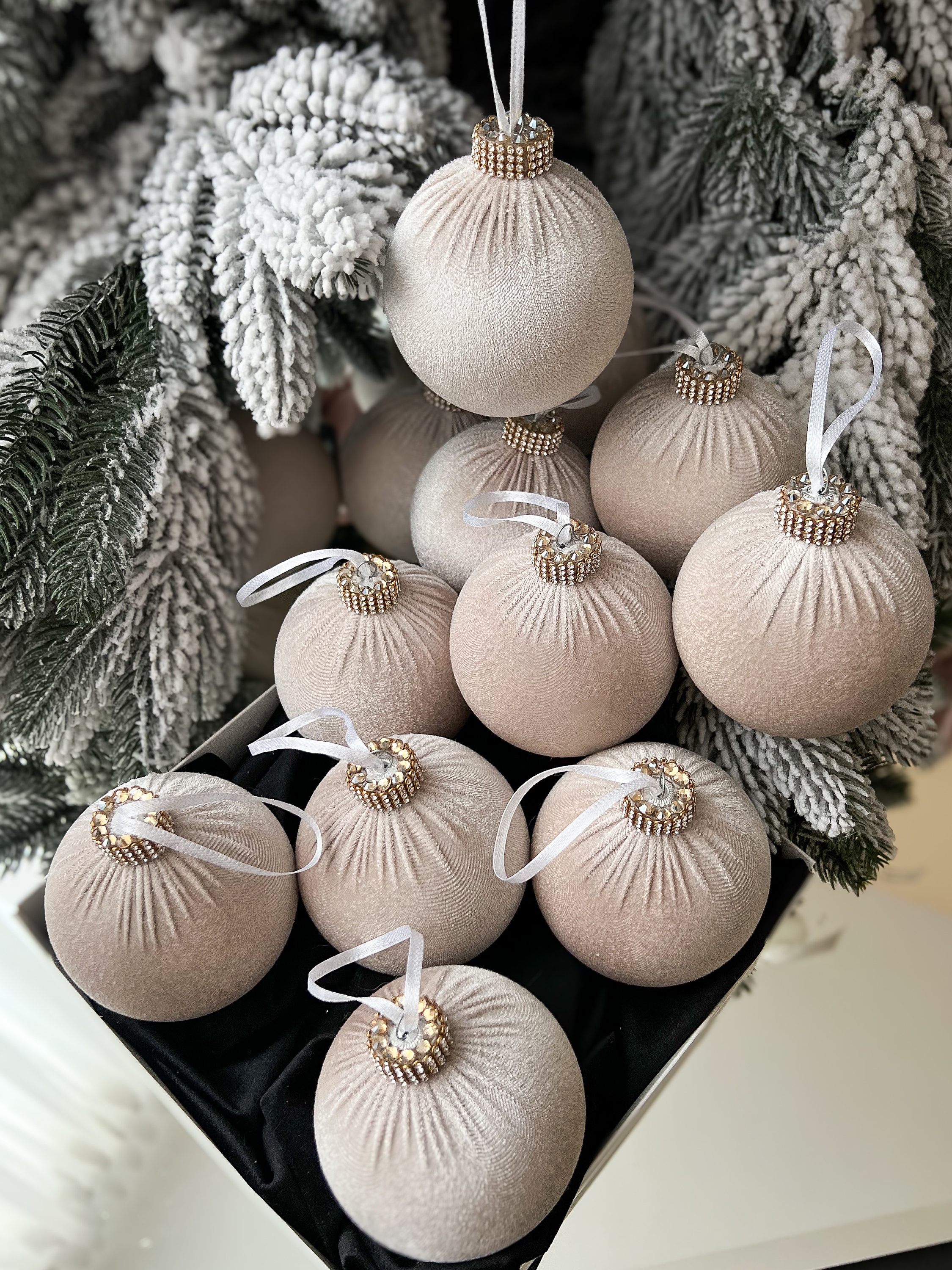 Beigefarbene Weihnachtskugeln, 10er-Set, wahlweise 8 cm oder 10 cm Durchmesser, neutrale Weihnachtsbaumdekoration