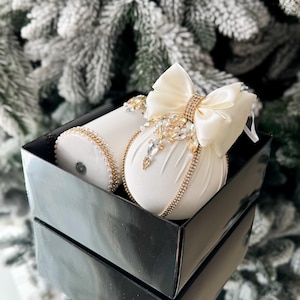 Christmas gift box, Christmas Bling Candle and rhinestone ivory ball 2pcs set, Christmas decorations in gold champagne,xmas ivory ornaments