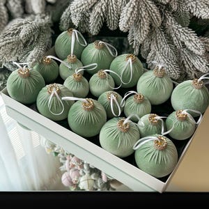SAGE GREEN VELVET 3,15'' and 2,97'' Christmas Decorations, 18pcs Set, Olive Christmas Ornaments ...