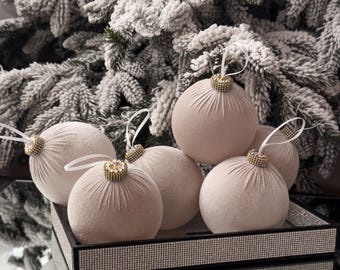 Set di 12 decorazioni per albero di Natale, palline beige neutre da 8 cm e 10 cm, decorazioni natalizie minimaliste per le feste.
