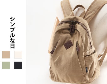 Women's daily school backpack in organic cotton canvas and handmade in Japanese minimalist style