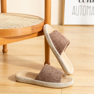 Pantofola in cotone e lino in stile minimalista giapponese e realizzata artigianalmente immagine 7