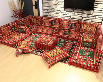 Conjunto de asientos de suelo Kilim Majlis rojo, conjunto completo para invitados, sofá árabe tradicional con cojines, alfombra Kilim, conjunto de sofá otomano para la decoración del hogar.