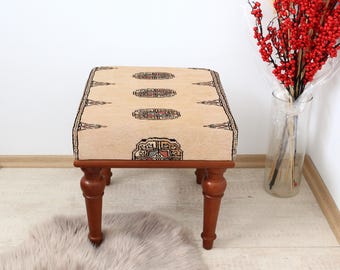 Ethnic Kilim Stool, Classy Turkish Stool , Boho Upholstered Seat, Chic Ethnic Kilim Stool, Bohemian Turkish Seat, Rustic Home Accent