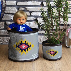 Upholstered Hanging Planter Basket, Toy Storage and Pot Cover for Shelf Decor, Gift Basket for Plants and Flower Pots, Decorative Planters