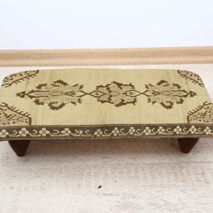 Rug Patterned Footstool, Bohemian Ottoman Seat with Kilim Fabric, Small Rustic Accent Stool for Bedroom or Entryway Decor, Rug Footstool