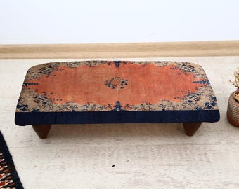 Cozy Footstool with Traditional Rug Design, Kilim Upholstered Ottoman Seat, Ethnic Accent Stool, Rustic Carpet Footrest, Boho Style Bench