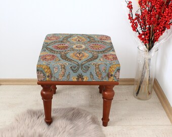 Boho Style Footstool, Handwoven Ottoman Pouf, Cozy Bohemian Decor, Handmade Boho Style Footstool, Woven Ottoman Seat, Unique Bohemian Accent