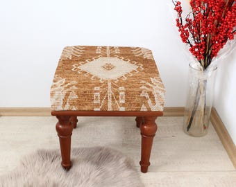 Taburete de madera vintage, asiento rústico hecho a mano, decoración antigua de granja, asiento rústico artesanal, acento vintage para el hogar, taburete rústico vintage