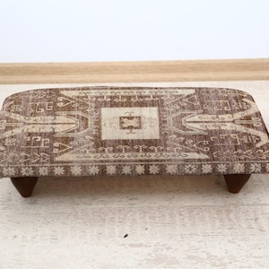 Rustic Accent Cozy Footstool, Wooden Footrest with Soft Upholstery, Perfect for Living Room, Bedroom, or Entryway Seating, Cozy Footstool