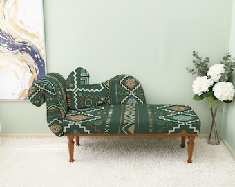 flerfärgad soffa, dagbäddsoffa, hippiestil, gobelängtyg, barnstol, schäslongsoffa, sittbänk, hjärtformad kuddesoffa,