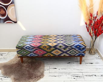 Muebles hechos a mano, Otomana tapizada con almacenaje, Organizador de zapatos, Almacenaje en el pasillo, Mesa de centro con almacenaje, Baúl de dormitorio, Banco Arcoíris