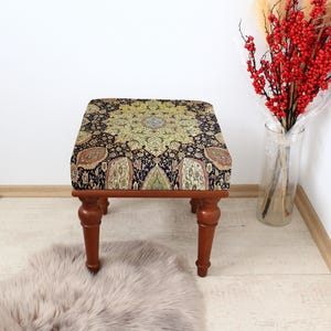 Vanity chair, Footstool bench, Bean bag chair, Upholstered bench, Bench with cushion, Foot rest, Dorm chair, Sitting bench,