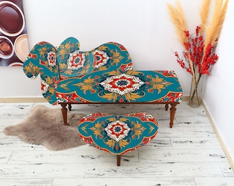 Luxury Loveseat, Chaise Lounge, Kilim Upholstered Sofa, Soft cushioned bench, Luxury bedroom decor, Fainting chaise lounge, Relaxing sofa