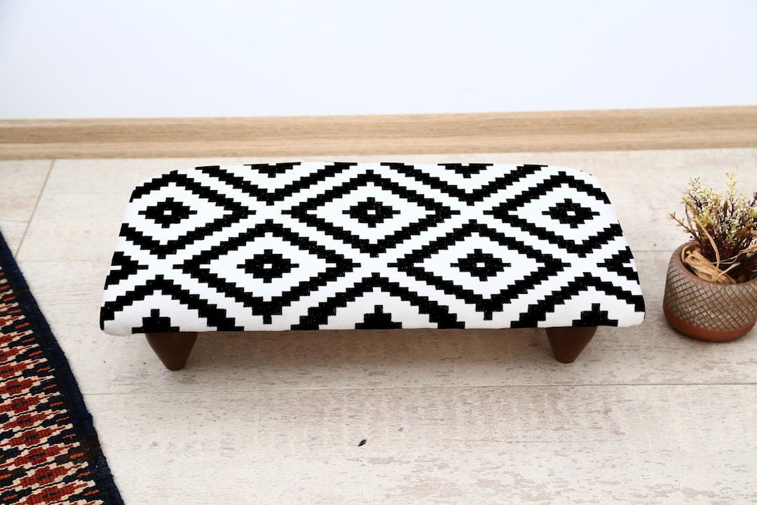 Black and White Geometric Diamond Pattern Footstool Stylish Comfortable ...