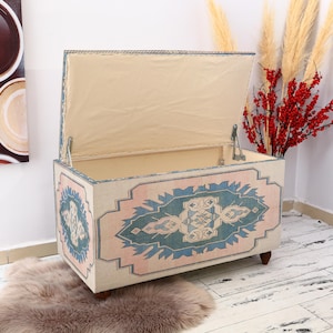 Authentic design bench, Upholstered truck, End of bed bench, Handmade ottoman storage, Hiding bench, Comfortable seat bench