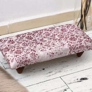 Step stool for bed, Lightweight stool, Sofa tray, Pouf with legs, Ottoman stool, Floor chair, Padded stool, Footstool pouf, Boho stool