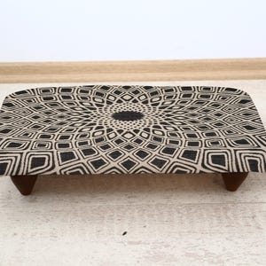 Classic Style Footboard with Geometric Pattern, Handmade Kilim Ottoman, Ethnic Footstool for Rustic Home Decor, Classic Footstool