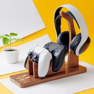 Fathers day gift for dad, Personalised Game controller stand, Gift for Dad, Gamer gift, DJ gift, Game gift, Headphone hanger