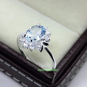 Sky Blue Topaz  Ring promise ring, 925 silver ring,  birthstone ring, Gemstone Ring stackable ring, Sky Blue Topaz  ring ,Gift For Her.
