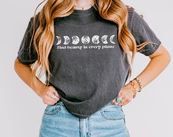 Floral Moon Phase Shirt, Comfort Colors Cropped T-Shirt, Retro Inspirational Shirt, Astrology Apparel, Boho Celestial Tee, Solar Eclipse Tee