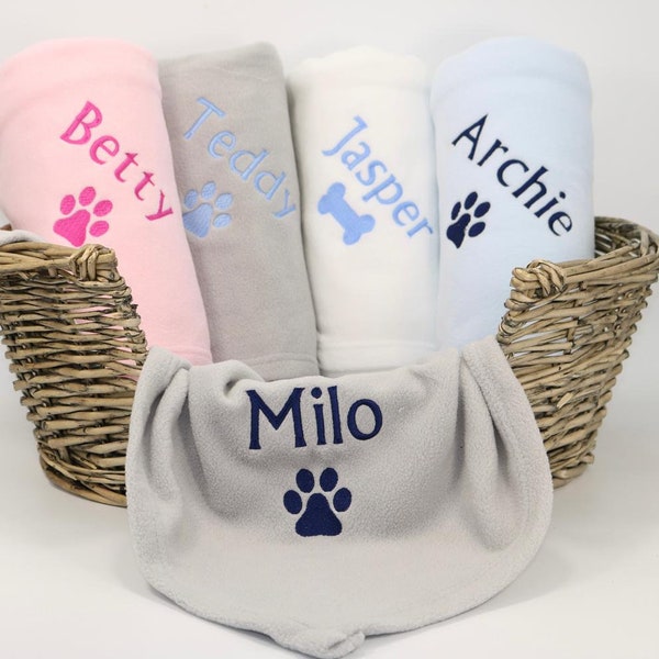 Personalised dog blanket with name, dog bed, puppy blanket, pet blanket for dogs, dog gift