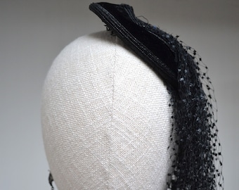 1960s Jet Black Velvet, Veiled tulle Cresent, Vintage Hair Comb Hat.