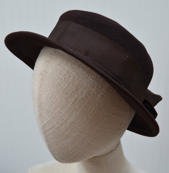 1940s, Umber brown, grosgrain ribbon trim, soft f… - image 4