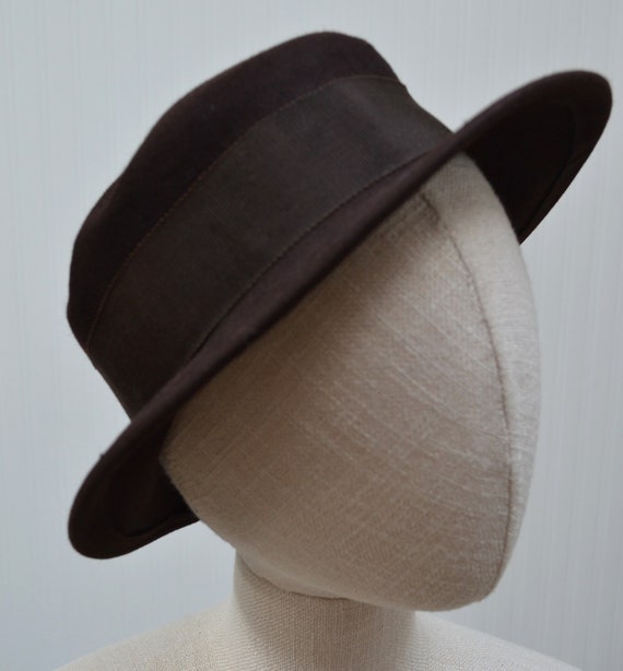 1940s, Umber brown, grosgrain ribbon trim, soft f… - image 3