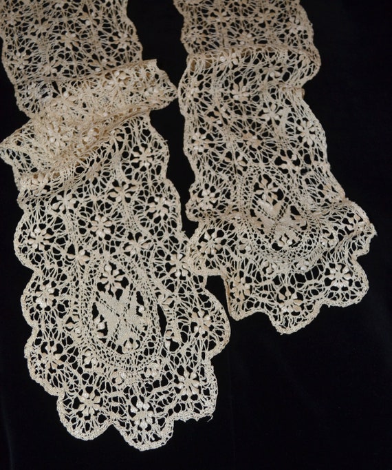 Victorian Edwardian, Crochet lace, vintage lappet… - image 5