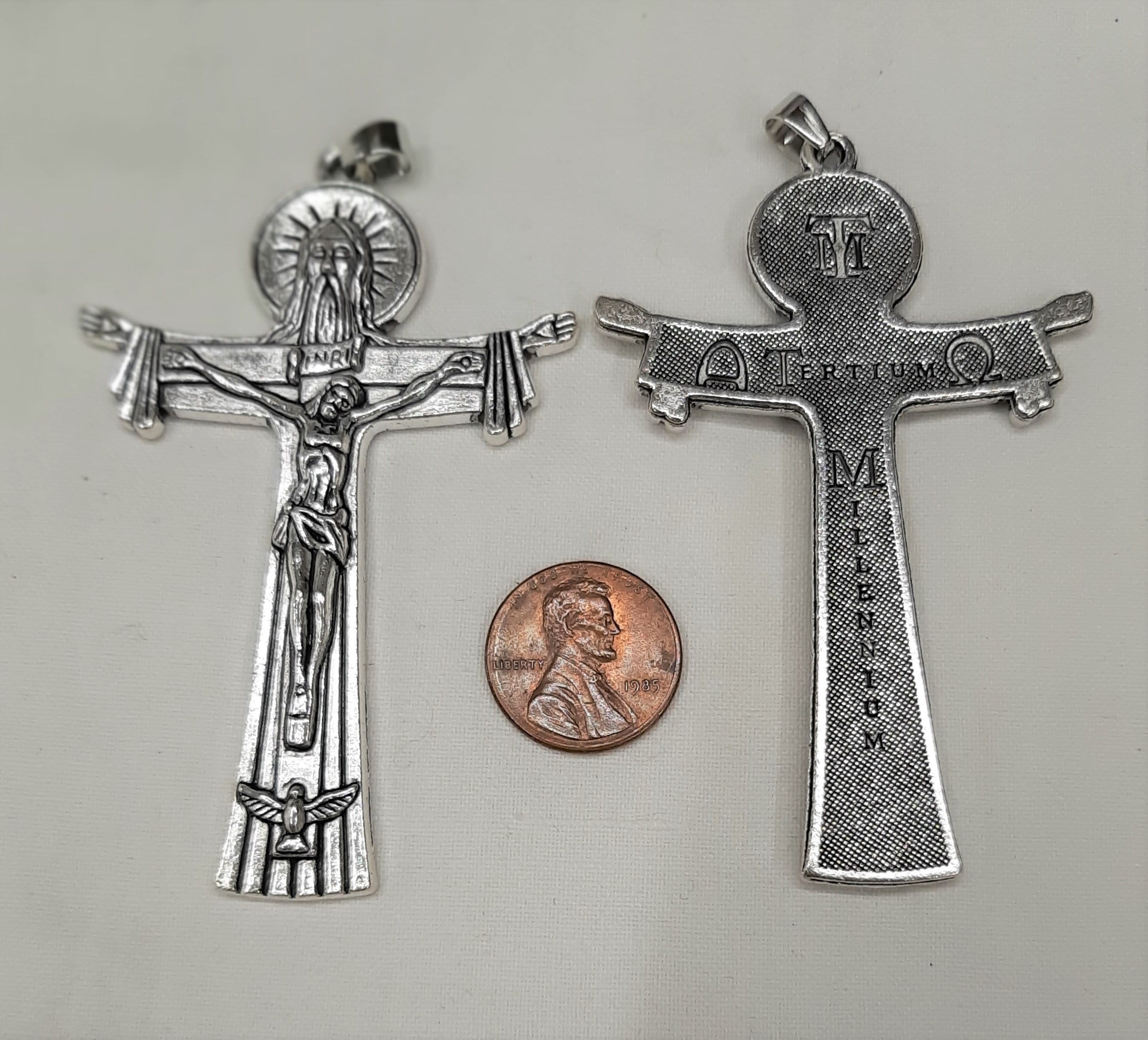 3-Way Crucifix - Antique Silvertone - 360 [360] - $1.24 USD : Ave