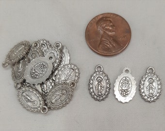 Lovely Lot of 16 Small 14x10mm Bead Rim Silvertone Miraculous Mary Immaculate Conception Charms Pendants Jewelry Making Components Religious
