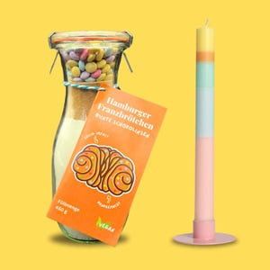 Hamburger Franzbrötchen Backmischung Geschenk Set zur Geburt mit veganer Kerze und Grußkarte