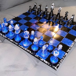 Handmade Chess Set| Resin Chess Pieces| Colorful Chess Set| Modern Chess Set| Father’s Day Gift| Custom Chess Board| Handmade Chess Board