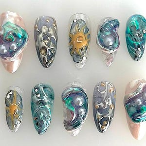Hologram Oyster Press On Nails, 3D Gel Mirror Finish F985