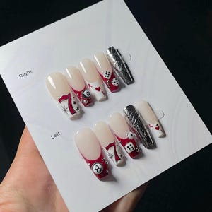 Ongles rouges glamour du casino Vegas, Appuyez sur les ongles, clous porte-bonheur, faux ongles, décoration d'ongles, vernis à ongles, dés de poker 3D ongles en gel F1292