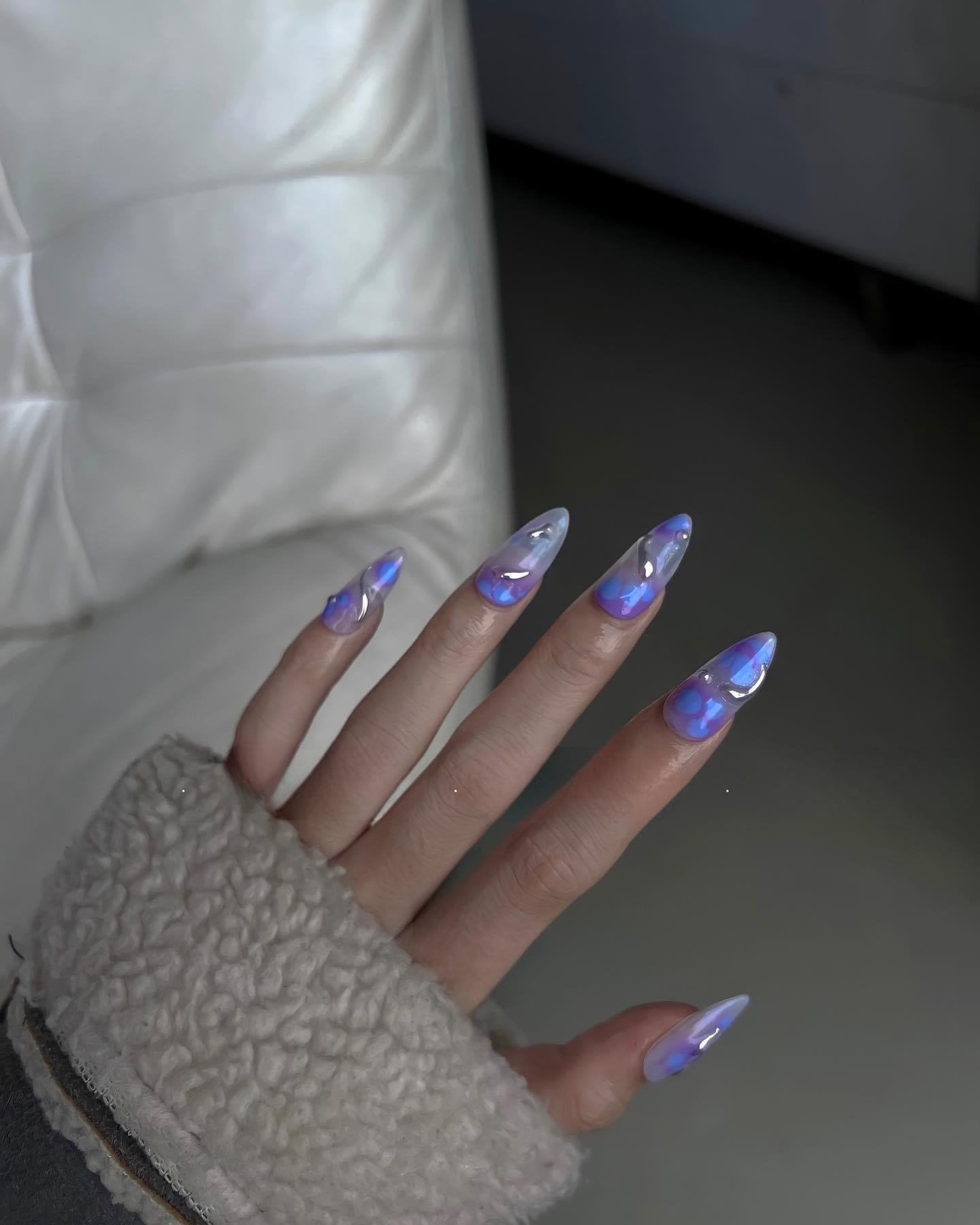 Blau und Lila Drücken Sie auf die Nägel mit Silber Chrom Spiegel Design - Elegante Nagelkunst | Einzigartige Acryl Press On Nägel | Künstliche Nägel | F154
