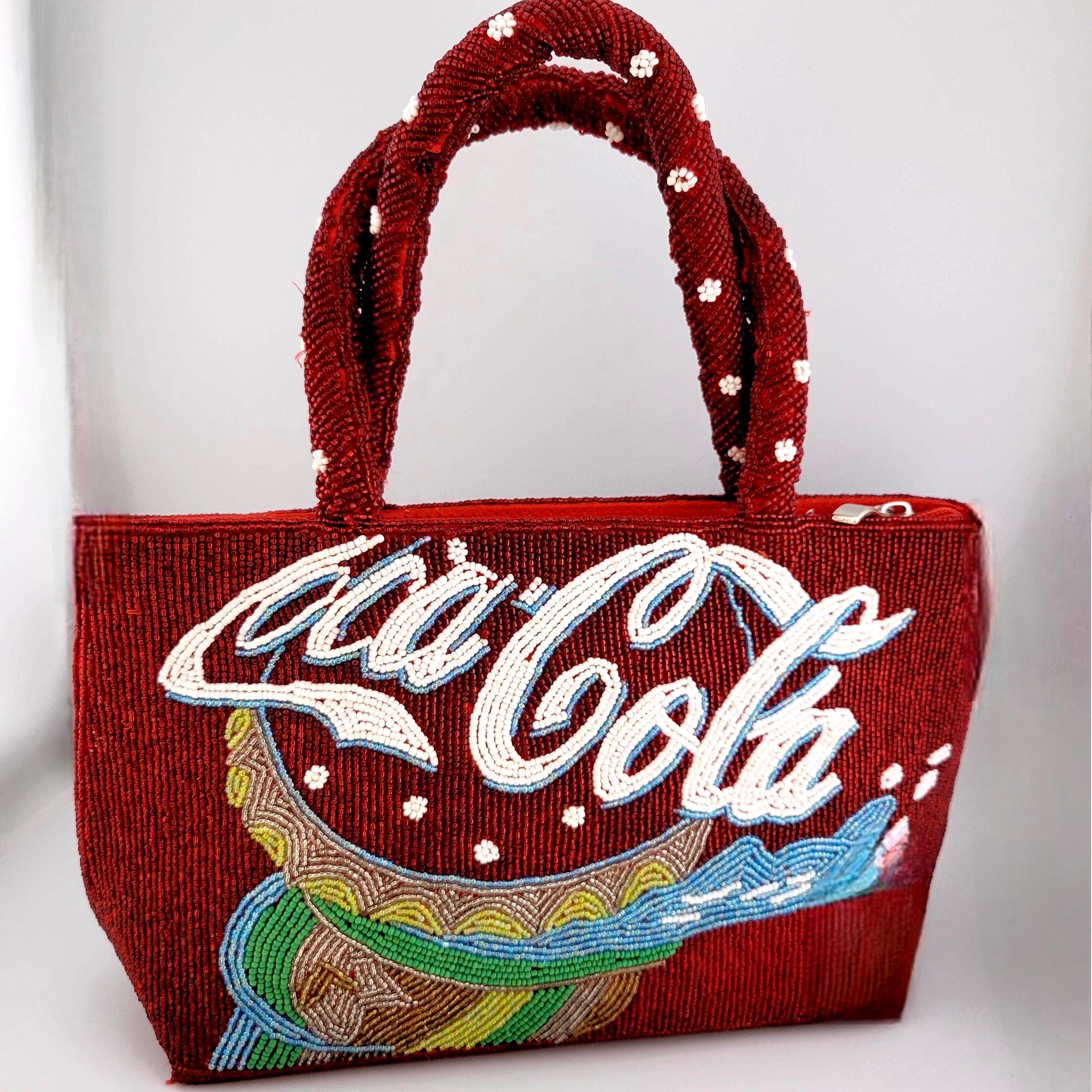 NWOT Vintage Rare HTF Coca-Cola Sling Bag Crossbody Shoulder Handbag Rare Vintage Coca-cola Beaded Purse Red Mini Handbag Retro  main image 3