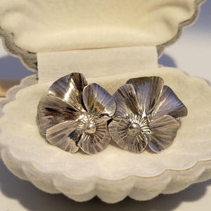 Sterling Pansy Earrings Signed by Stuart Nye, 1940s 1950s Screw-Back Earrings Can be Converted to Post