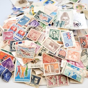 500+ Vintage Stamps US and International, Most Unused and All Canceled Stamps, Four Panel and Loose